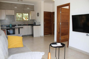 !! The ranch - Superb serviced apartment with garden, Lusaka